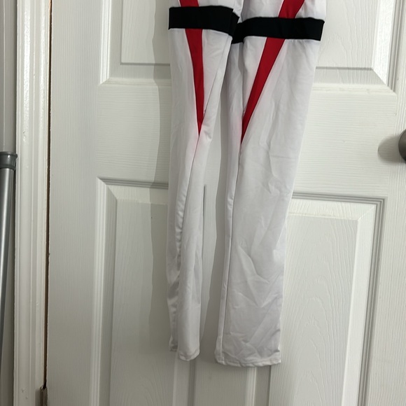 Stretchy jumpsuit - Picture 2 of 4